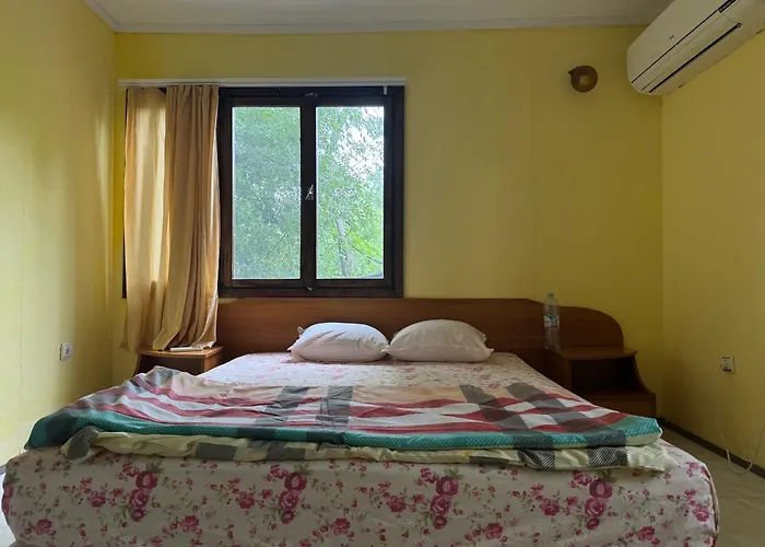 אתר קמפינג морска база венера